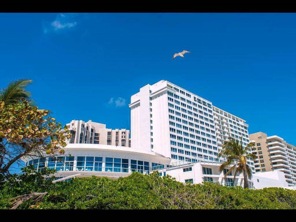 Ocean Front Studio Units Miami Beach Exterior foto